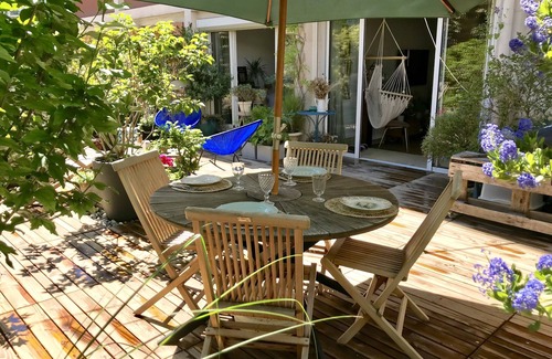 Quartier de Javel House | Apartment with garden terrace near Eiffel Tower 4 persons