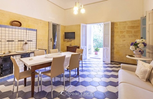 Punta Prosciutto House | Apartment with direct access to the sea and the beach in Punta Prosciutto Salento