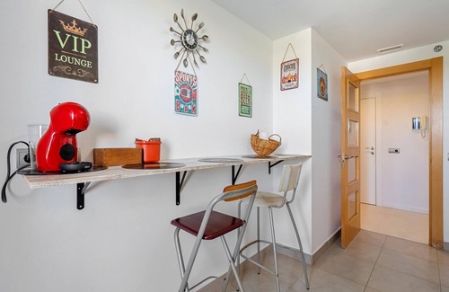 Torredembarra Apartment | Apartment with pool and paddle tennis 500m beach