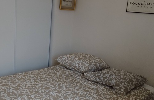 Chateaurenard Apartment | apartment with parking between Avignon and Alpilles