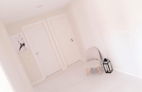 Mindelo Apartment | Apartment with pool in Mindelo