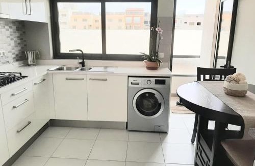 Mindelo Apartment | Apartment with pool in Mindelo