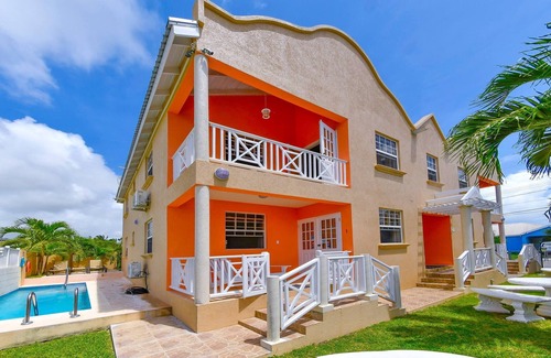 Callendar Apartment | Apartment With Pool Near Golf Course And Oistins