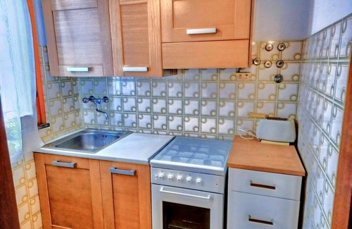 Lido di Dante Apartment | Apartment with private garden