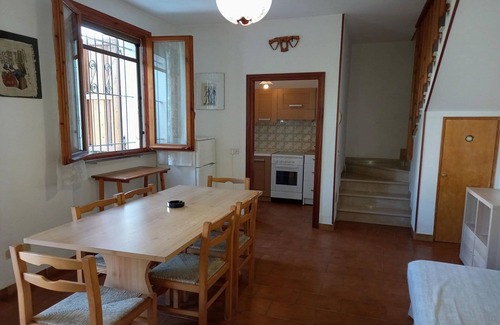 Lido di Dante Apartment | Apartment with private garden