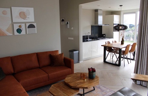 Lathum Ski Chalet | Apartment with Sauna and Terrace in Gelderland