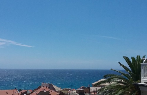 Finale Ligure Apartment | Apartment with sea view, 5 minutes from the beach