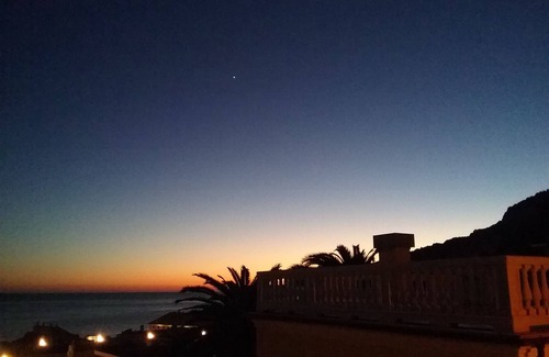 Finale Ligure Apartment | Apartment with sea view, 5 minutes from the beach