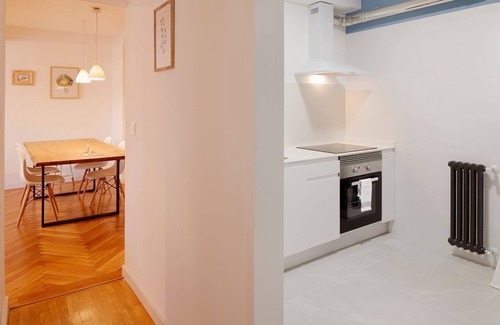 Gijon City Centre Apartment | Apartment with Sea View