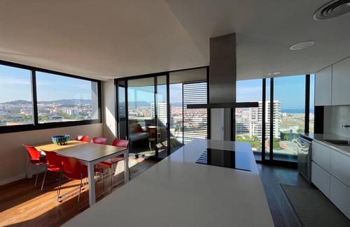 Mataro Apartment | Apartment with sea views and infinity pool, ideal for families.