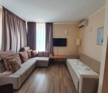 Obzor Apartment | Apartment with Sea View in Obzor Beach
