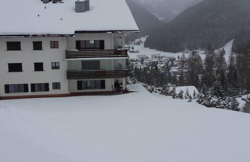 Meierhof Apartment | Apartment with south facing terrace, ski-run directly to the slope possible