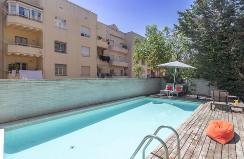 El Putget i Farro Apartment | Apartment with Terrace and Pool 3 bedrooms 8 pax Mobile World Crongress