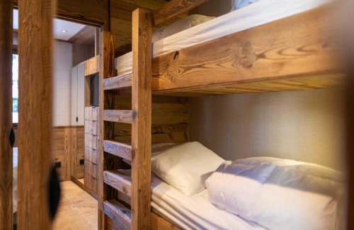 Megeve Apartment | Apartment with terrace and parking heart of Megève