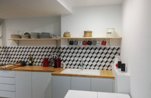 Alicante Apartment | Apartment with terrace in 5th 15 minutes from the beach on foot with WI-FI.