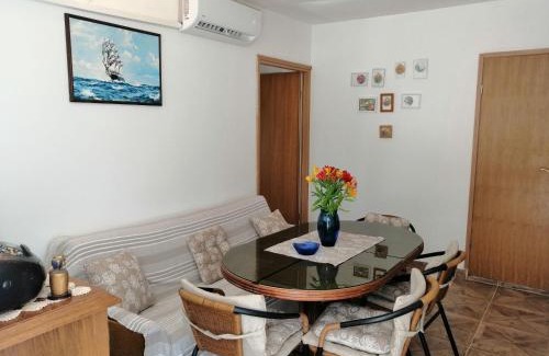 Pokrivenik Apartment | Apartment Zarace