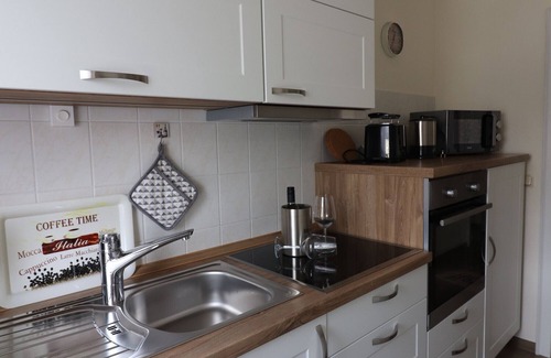 Ortsmitte Apartment | Apartment 'Zentrum Zum Kurgarten' with Mountain View, Balcony and Wi-Fi