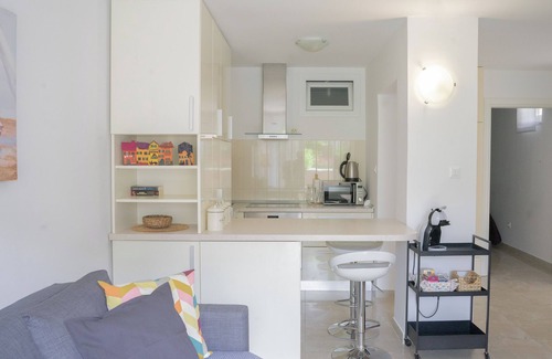 Bacvice Apartment | Apartment Zenta with free private parking