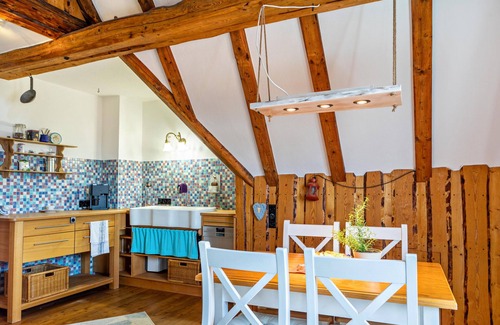 Ulrichstein Apartment | Apartment 'Zur Alten Post' with Mountain View, Shared Garden and Wi-Fi