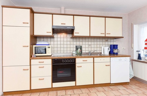 Holtgast Apartment | Apartment Zur Alten Linde - Ferienhof Zur Alten Linde