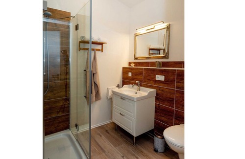 Toppenstedt Apartment | Apartment Zur Heideblüte - Paulmann vacation rentals