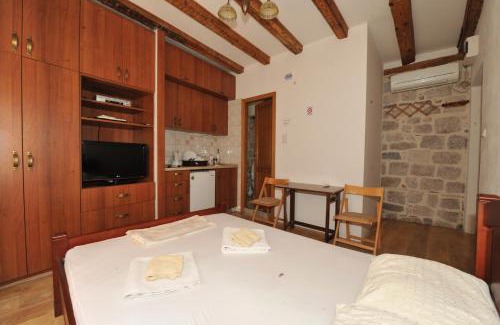 Kotor Old Town House | Apartments Đukić