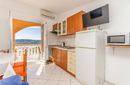 Rtina Apartment | Apartments Adriatic (10725-A2) - Rtina