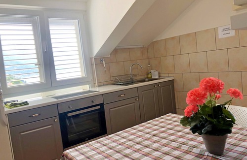 Pisak Apartment | Apartments Alen, (16262), Pisak, Croatia