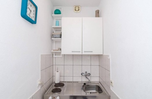 Kobas Apartment | Apartments Ammos - Studio Apartment with Shared Terrace and Sea View