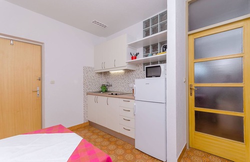 Vrboska Apartment | Apartments and Rooms Darinka