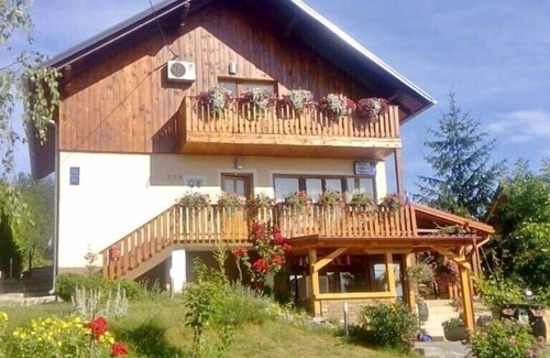 Grabovac Apartment | Apartments and rooms Željko, (15097), Rakovica, Croatia