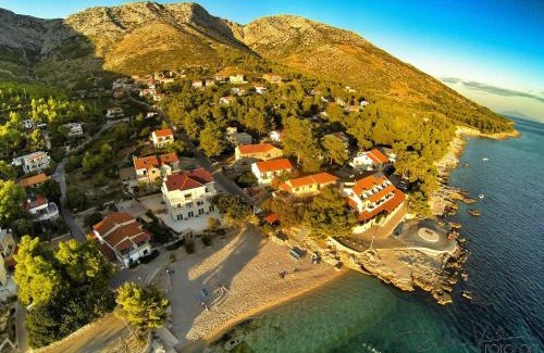 Ivan Dolac Apartment | Apartments Arboreum