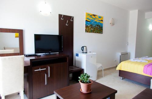 Gjerana House | Apartments Art