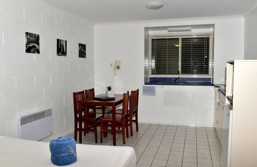 Cowes Apartment | Apartments at Glen Isla