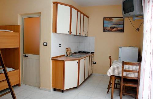 Shkembi i Kavajes Bed & Breakfast | Apartments Bella Vista Durres