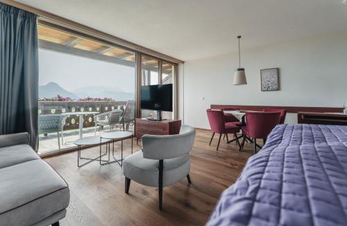 Collalbo Apartment | Apartments by Bemelmans-Post