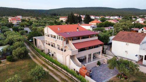 Sveti Petar Apartment | Apartments by the sea Sveti Petar, Biograd - 23091