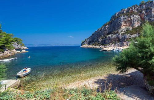 Zastrazisce Apartment | Apartments by the sea Cove Vela Stiniva, Hvar - 19951