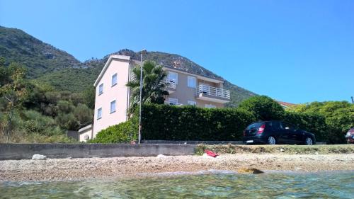 Prcanj Apartment | Apartments Dani