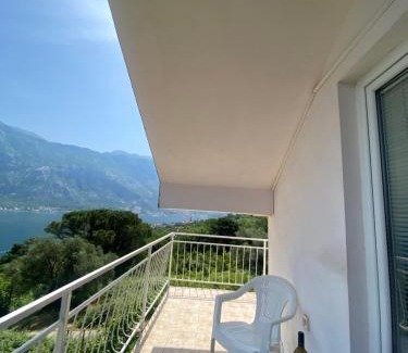Prcanj Apartment | Apartments Djuricic