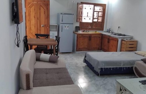 1e Arrondissement Zarzis Ville Apartment | Apartments downtown zarzis in front of the National Bank