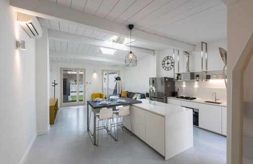 Santo Spirito Apartment | Apartments Florence - Oltrarno Garden