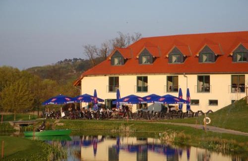Lauterbach Resort | Apartments Golfpark Schlossgut Sickendorf
