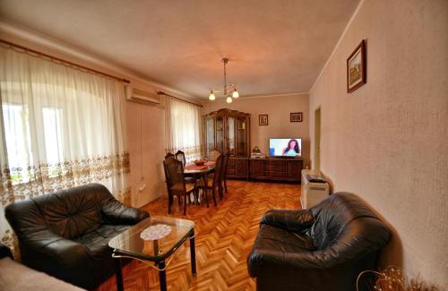 Orahovac Apartment | Apartments Goran