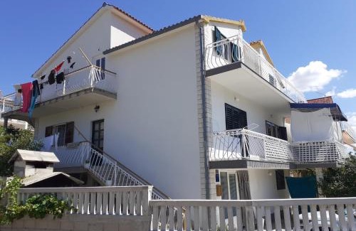 Grebastica Apartment | Apartments Hanna