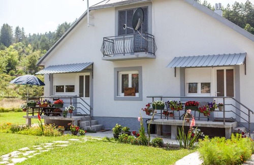 Donje Polje Apartment | Apartments Heaven