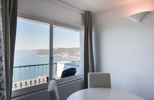 Santiago Apartment | Apartments in Sesimbra, Portugal