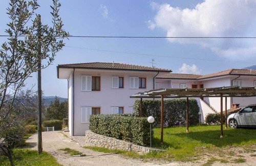 Bonalaccia-Filetto Apartment | Apartments in quiet hamlet 2