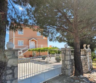 Farsa Apartment | Apartments Marina House