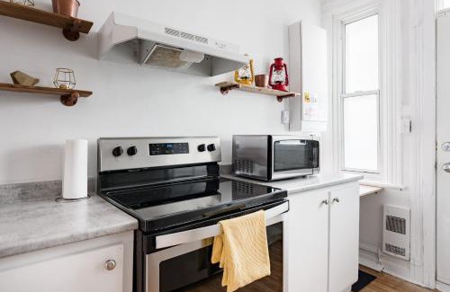 Maisonneuve Apartment | Apartments Near Montreal Olympic Park